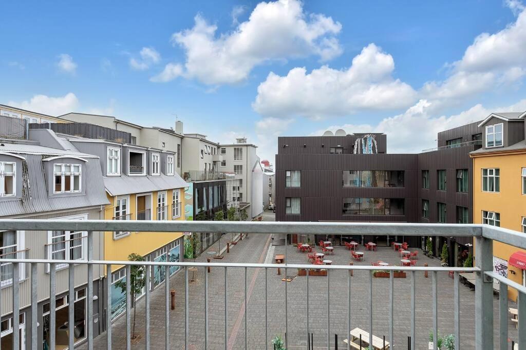 Luxury Penthous - 3 Bedroom - 2 Bath - Freeparking - Downtown *